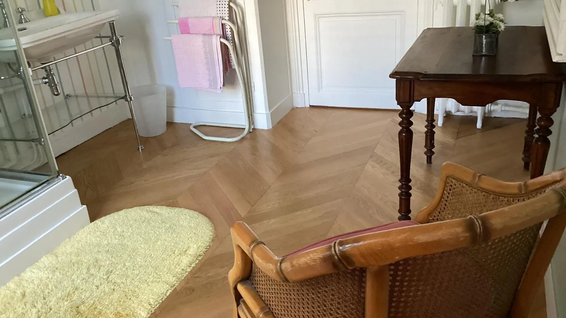 Bed & Breakfast Bed And Breakfast Paris Quartier Champs-Elysees