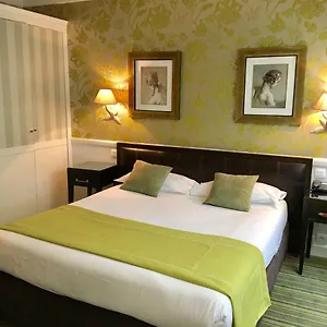 Elysees Aparthotel