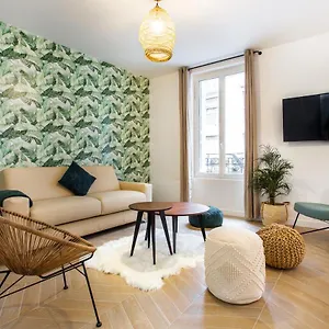 Luxury In Aparthotel