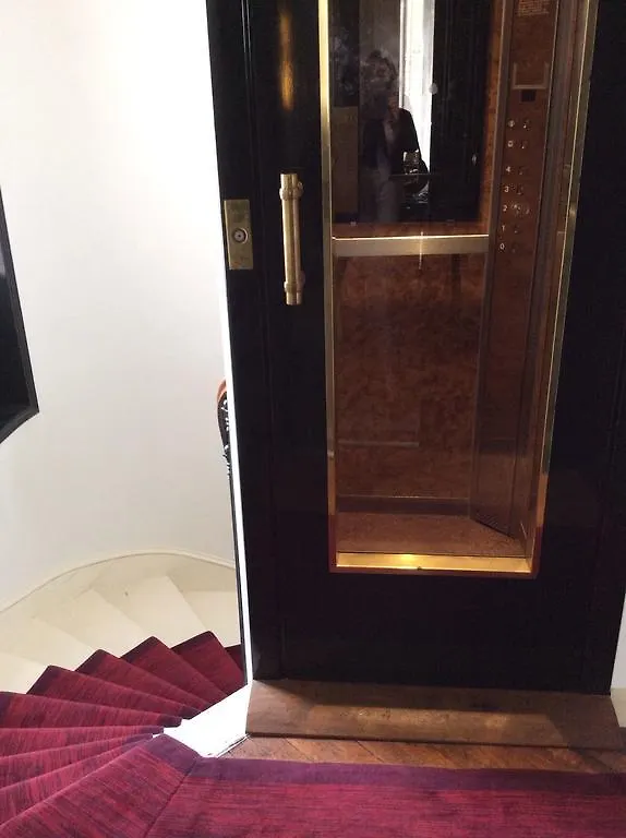 Frühstückspension Bed And Breakfast Paris Quartier Champs-Elysees Frankreich
